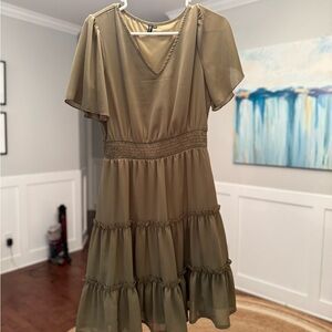 Euc-Elegant Olive Green Dress